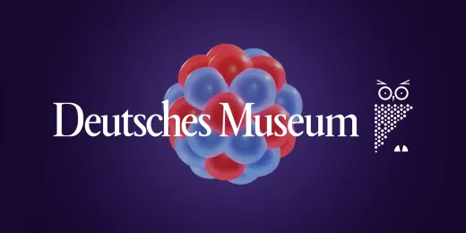 Logo des Deutschen Museums vor einem 3D-Modell eines Elementarteilchens Logo des Deutschen Museums vor einem 3D-Modell eines Elementarteilchens