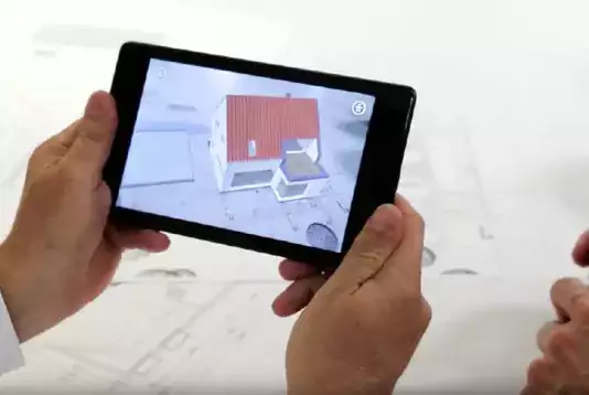 Augmented Reality Architektur Bauen und vorher sehen auf einer App Anwendung - Jetzt anfragen und Häuser in AR anzeigen lassen bevor, während dessen und/oder nachdem sie gemaut wurden!
