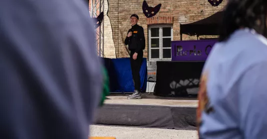 Nioh Blossom auf der Stage am Schmeckfestival